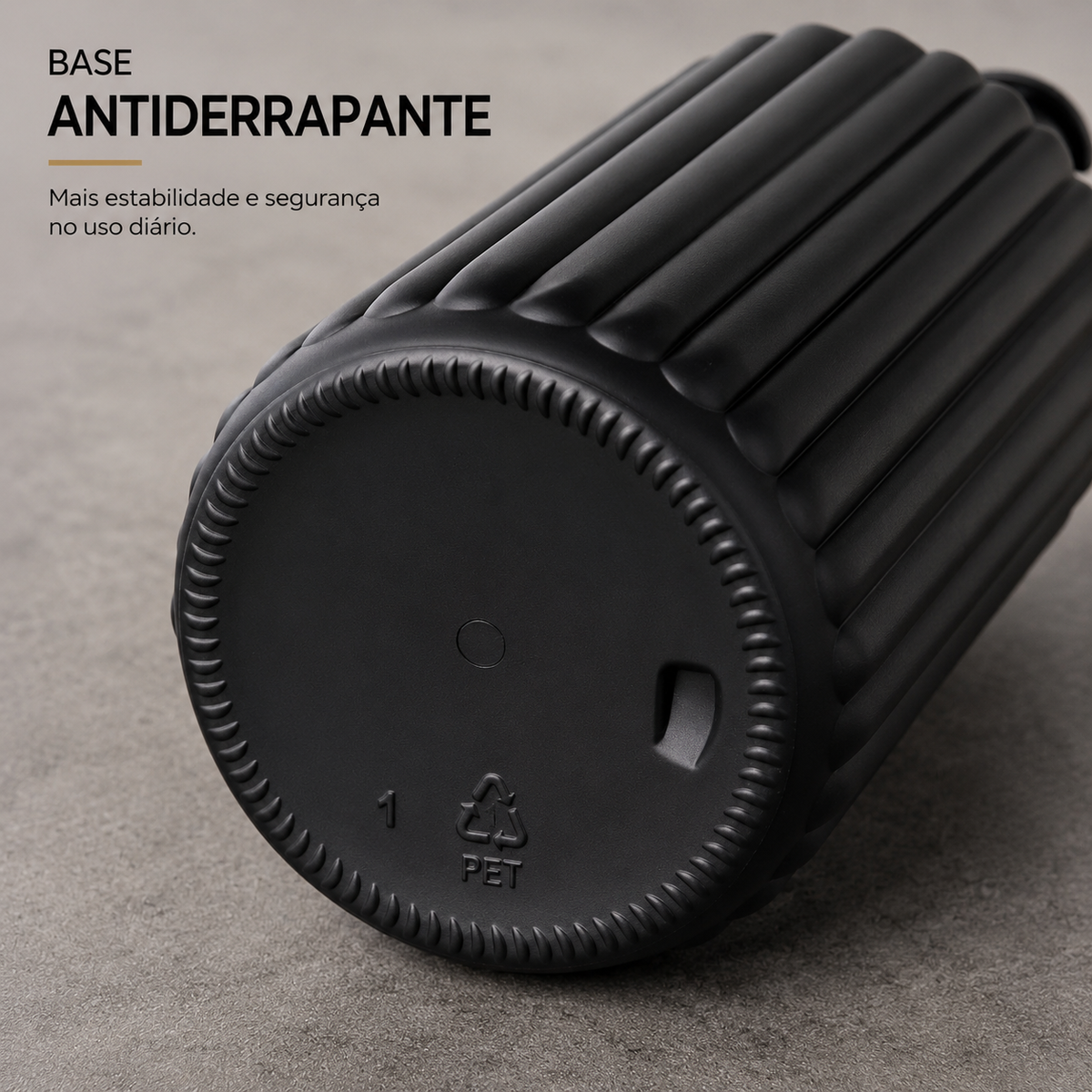 Base antiderrapante do dispenser para sabonete preto com bambu
