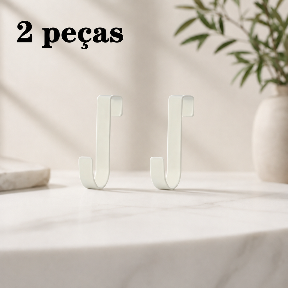 Gancho multiuso branco em formato S