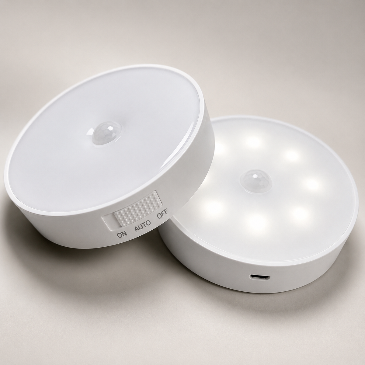 Luz LED com sensor de movimento em tonalidade branca
